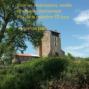 Couette-café Chateau, Montégut